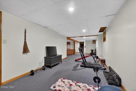 8 Cypress Point Clifton Park NY 12065