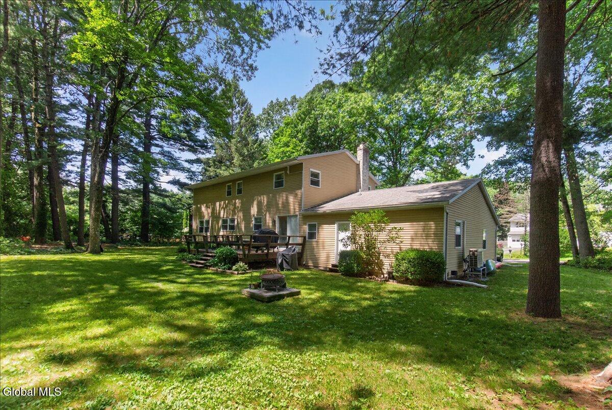 8 Cypress Point Clifton Park NY 12065