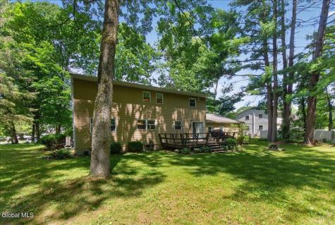 8 Cypress Point Clifton Park NY 12065