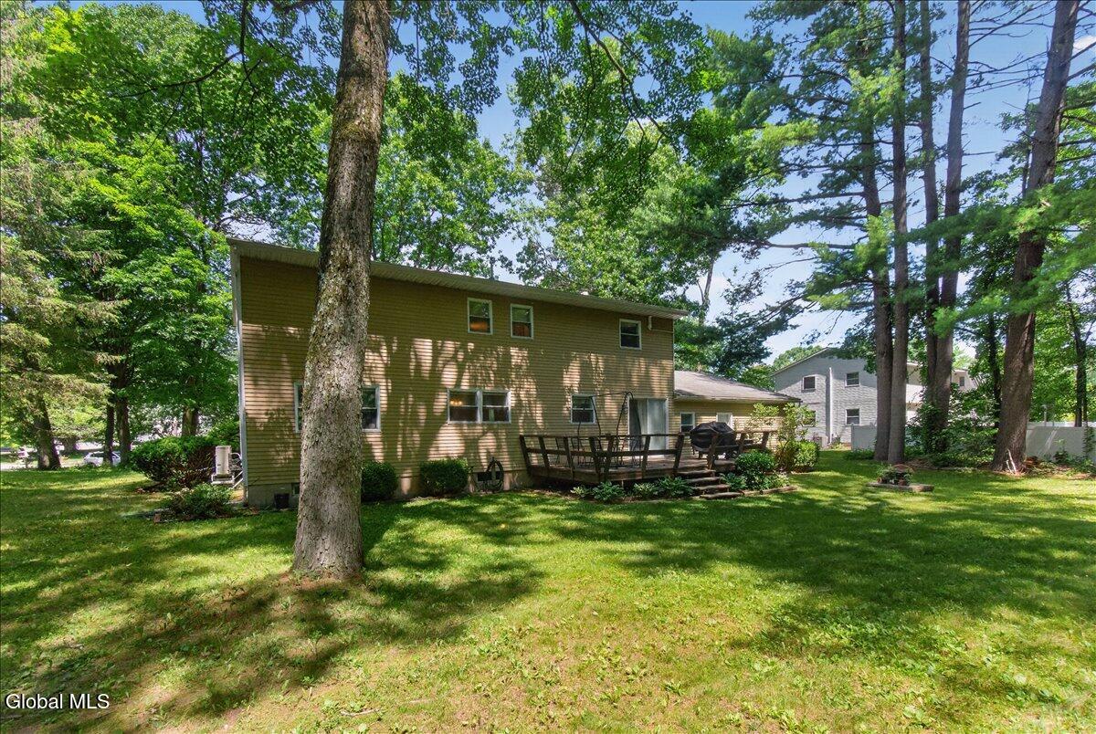 8 Cypress Point Clifton Park NY 12065