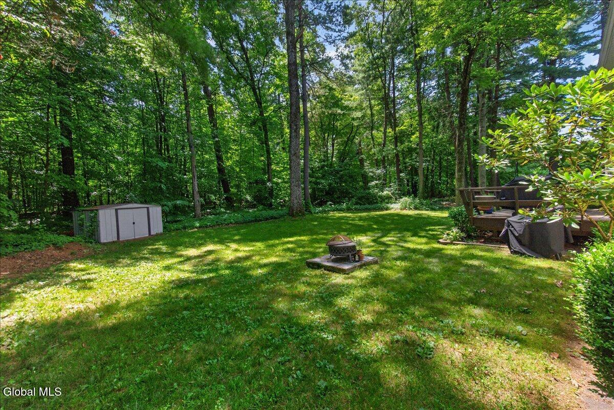 8 Cypress Point Clifton Park NY 12065