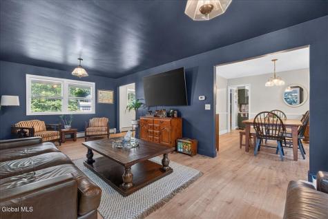 8 Cypress Point Clifton Park NY 12065