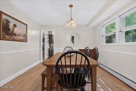 8 Cypress Point Clifton Park NY 12065