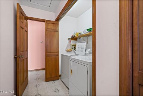 264 Upper Newtown Road Mechanicville NY 12118