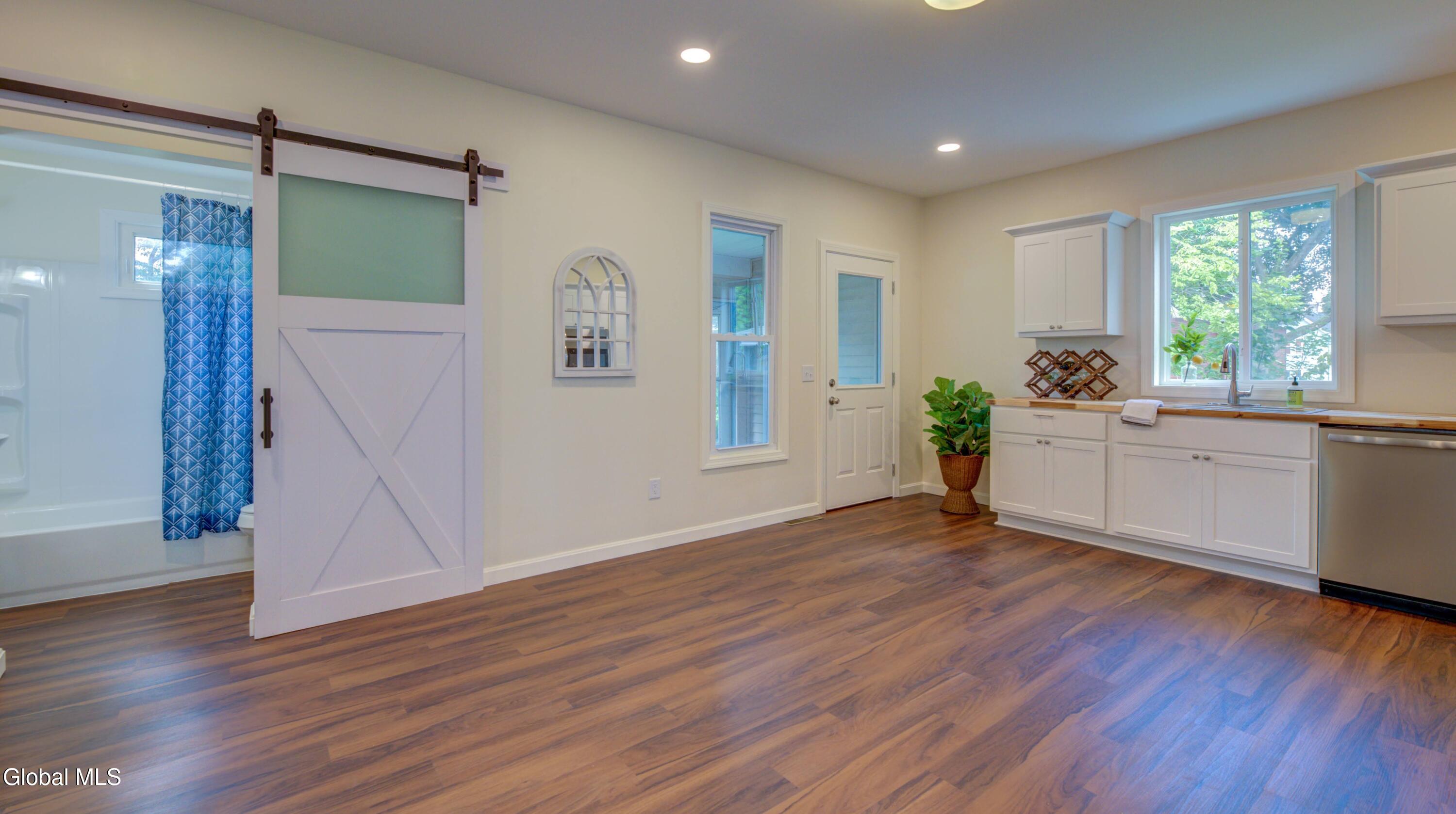 39 Temple Street Gloversville NY 12078