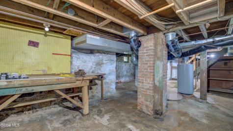 39 Temple Street Gloversville NY 12078