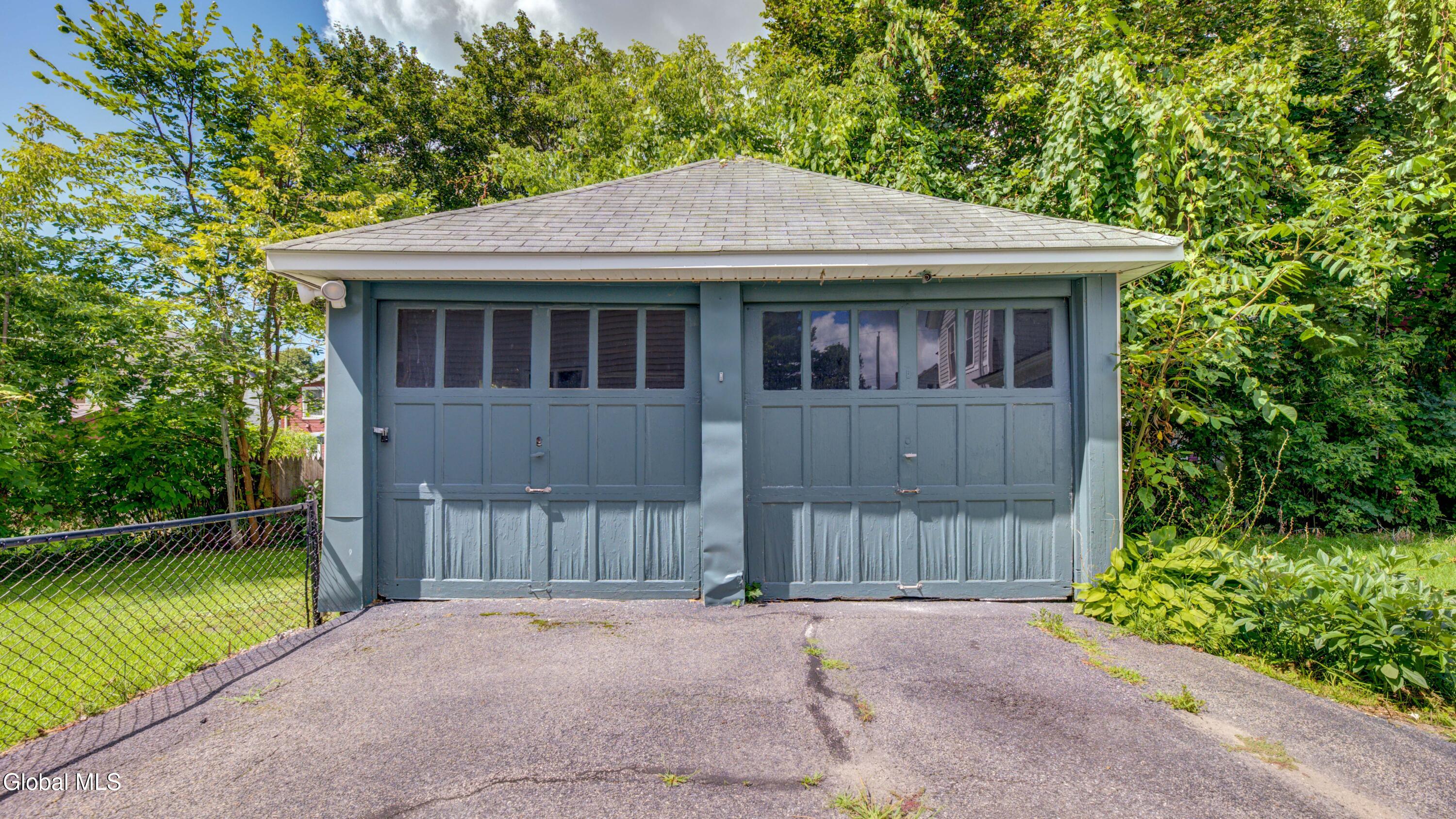 39 Temple Street Gloversville NY 12078