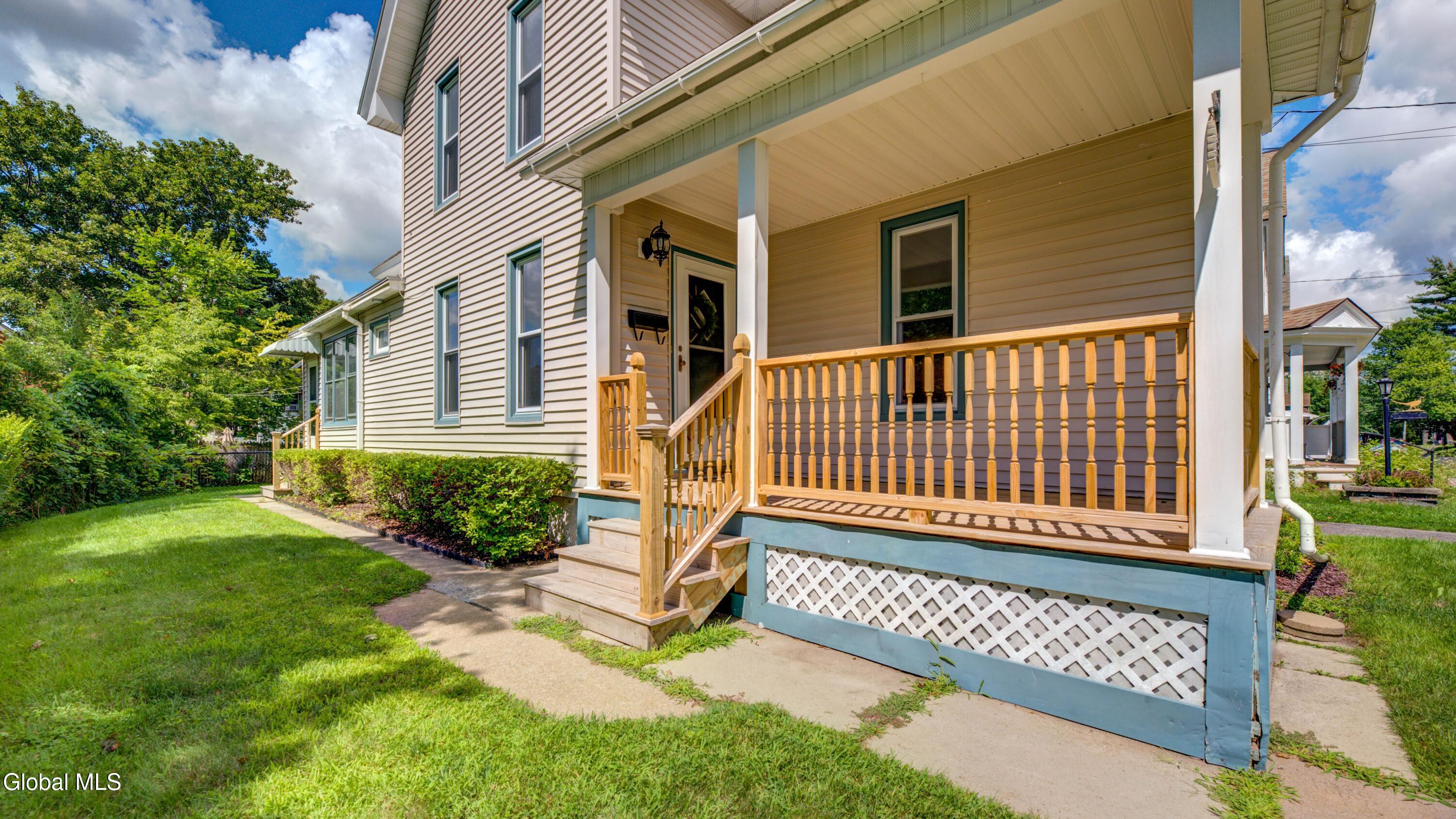 39 Temple Street Gloversville NY 12078