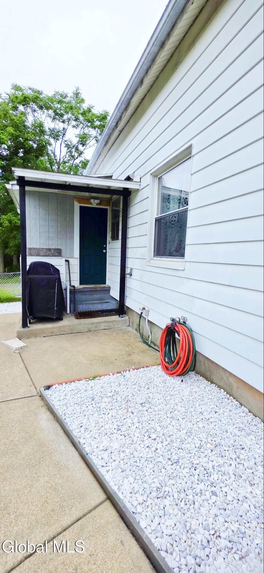 612 Pawling Avenue Troy NY 12180