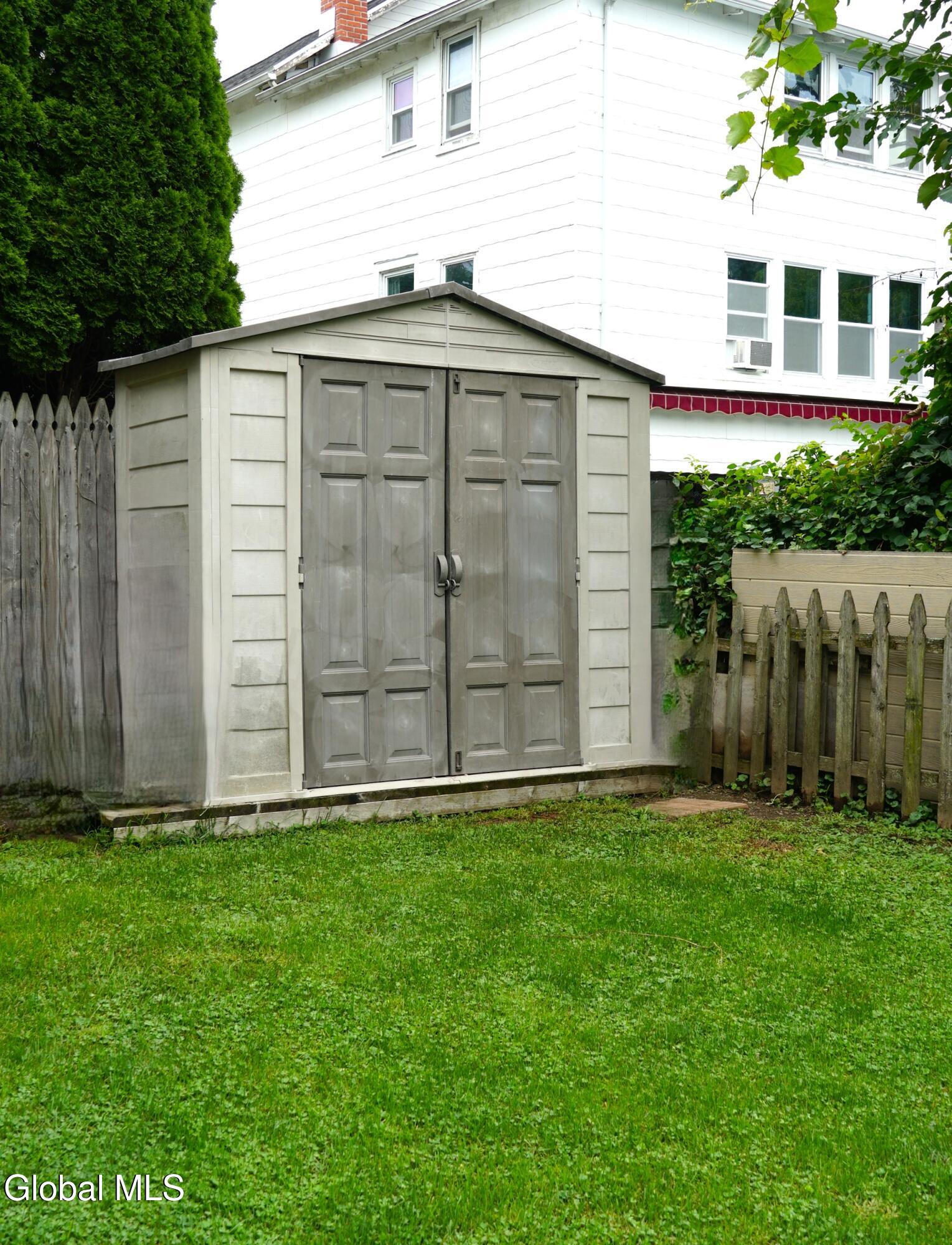 612 Pawling Avenue Troy NY 12180