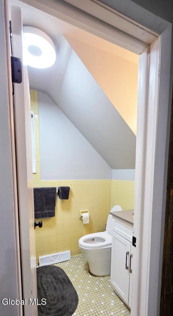 612 Pawling Avenue Troy NY 12180