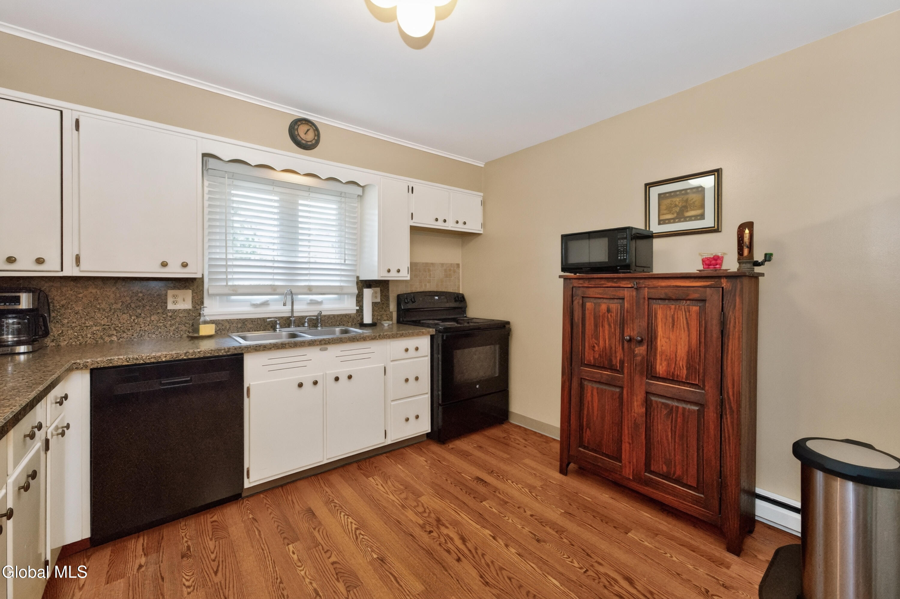 9 Fairlawn Avenue Rensselaer NY 12144