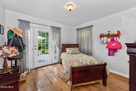 9 Fairlawn Avenue Rensselaer NY 12144