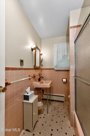 9 Fairlawn Avenue Rensselaer NY 12144