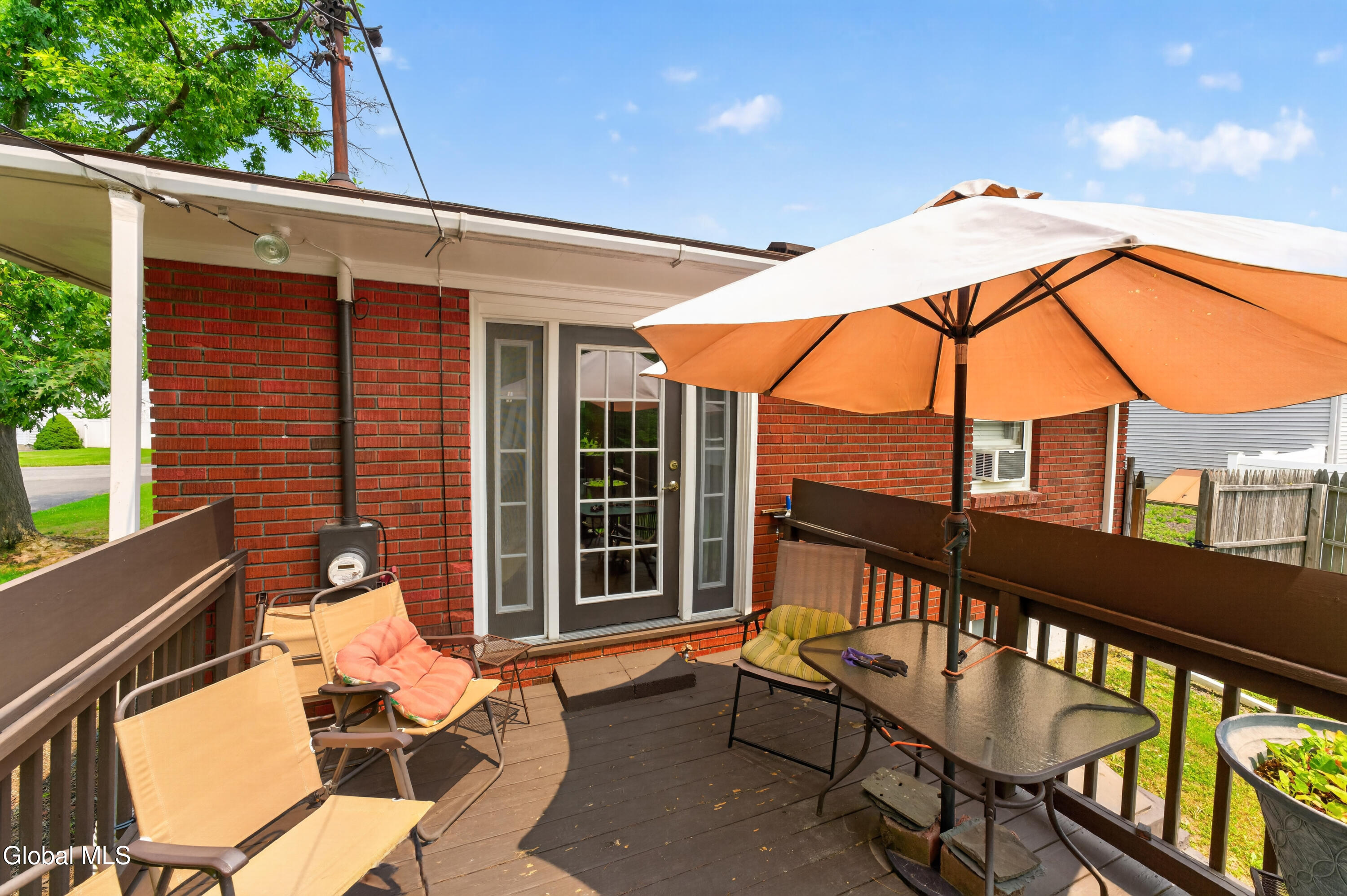 9 Fairlawn Avenue Rensselaer NY 12144