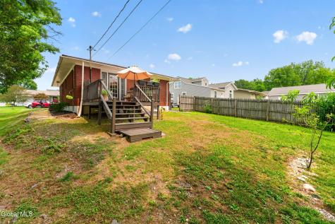 9 Fairlawn Avenue Rensselaer NY 12144