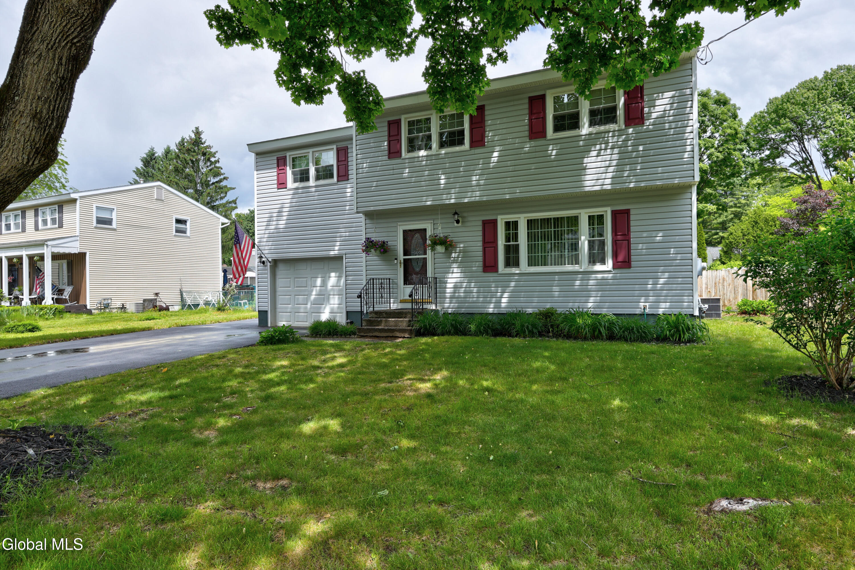 30 Fredrick Drive Saratoga Springs NY 12866