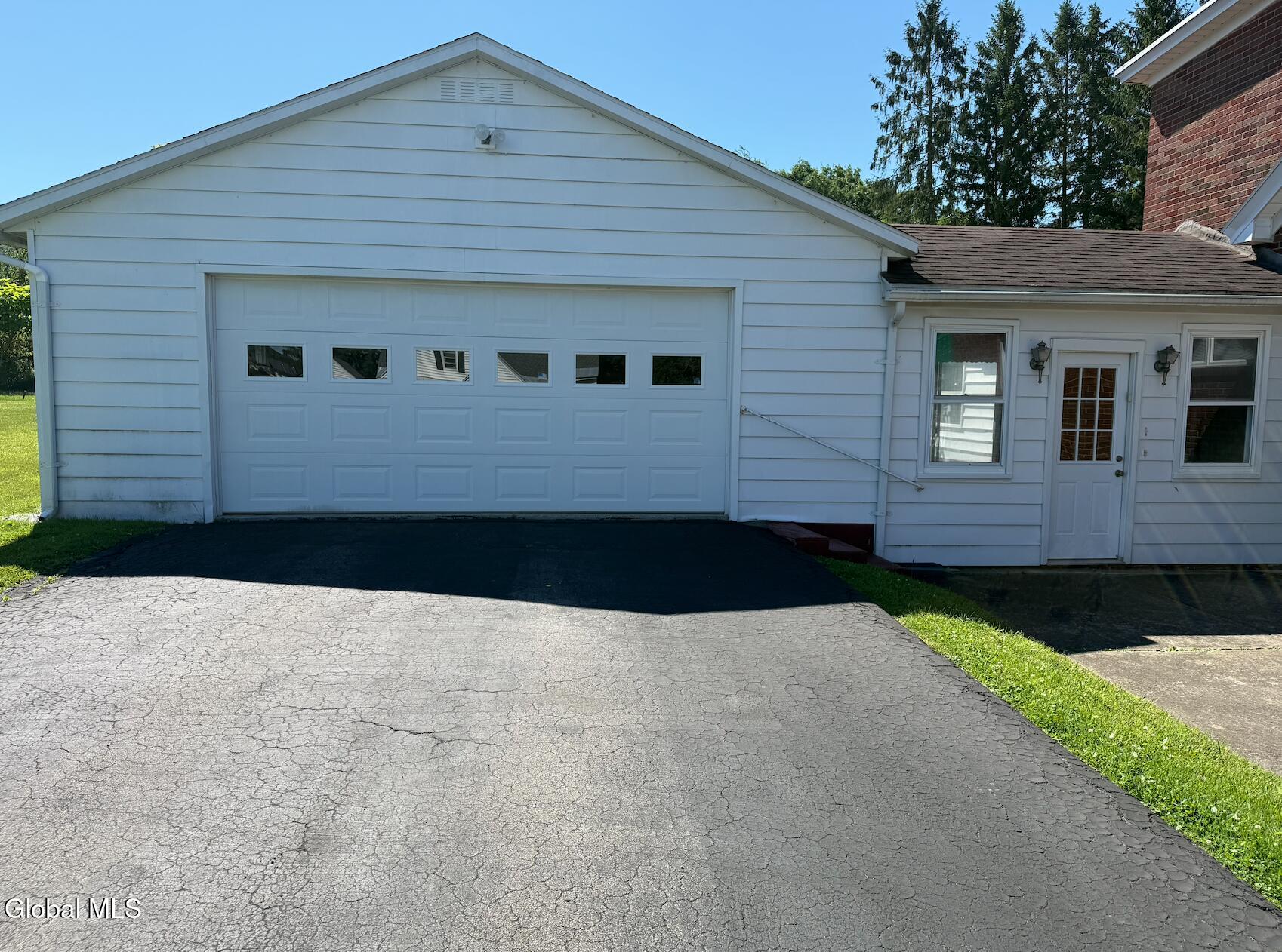 30 Mason Avenue Amsterdam NY 12010
