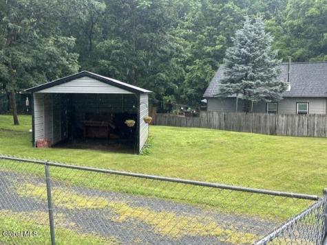 318 Richfield Street Troy NY 12182