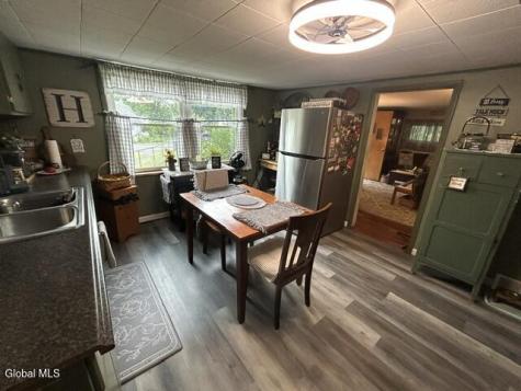 318 Richfield Street Troy NY 12182