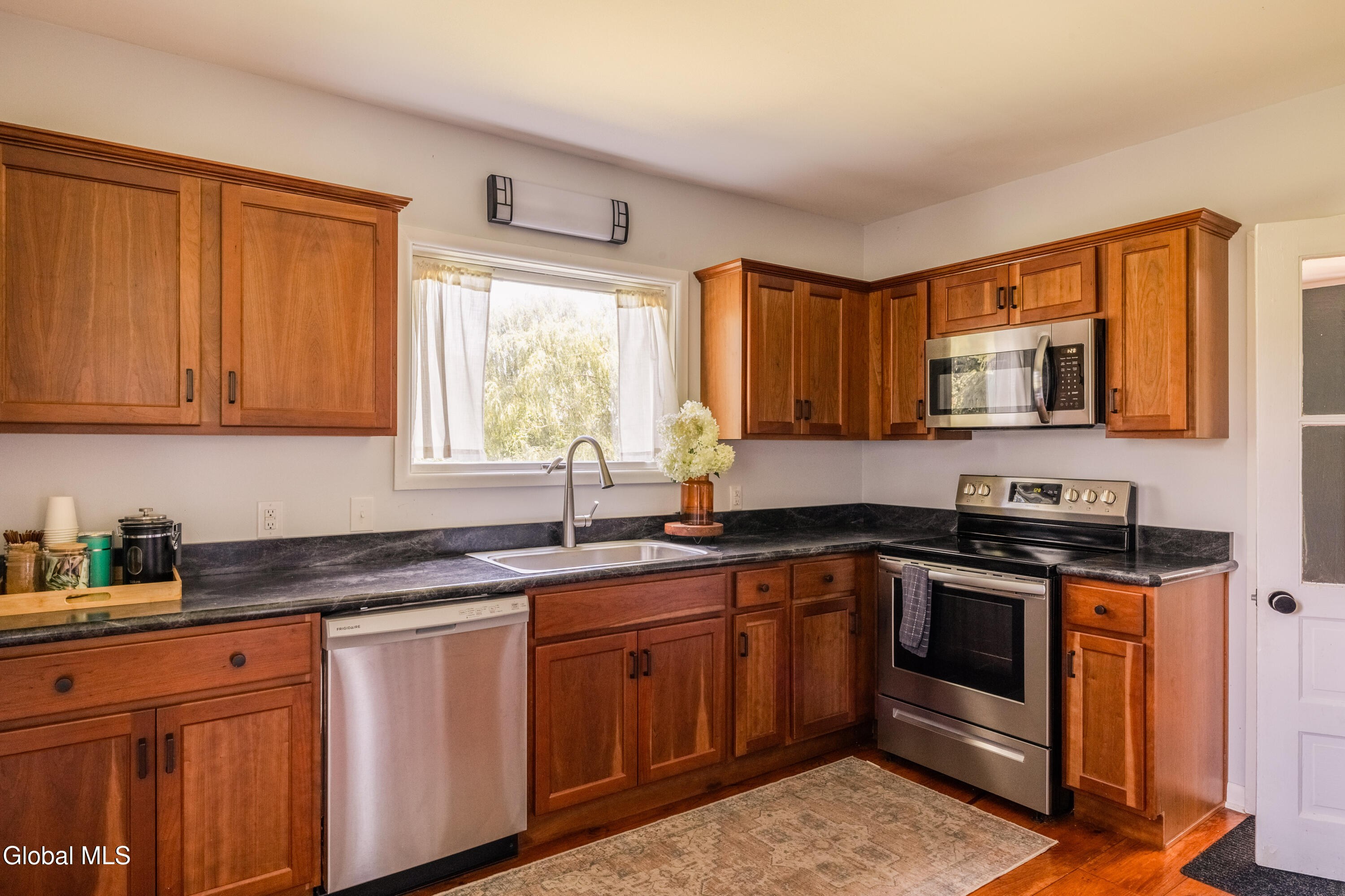725 New York 66 Hudson NY 12534