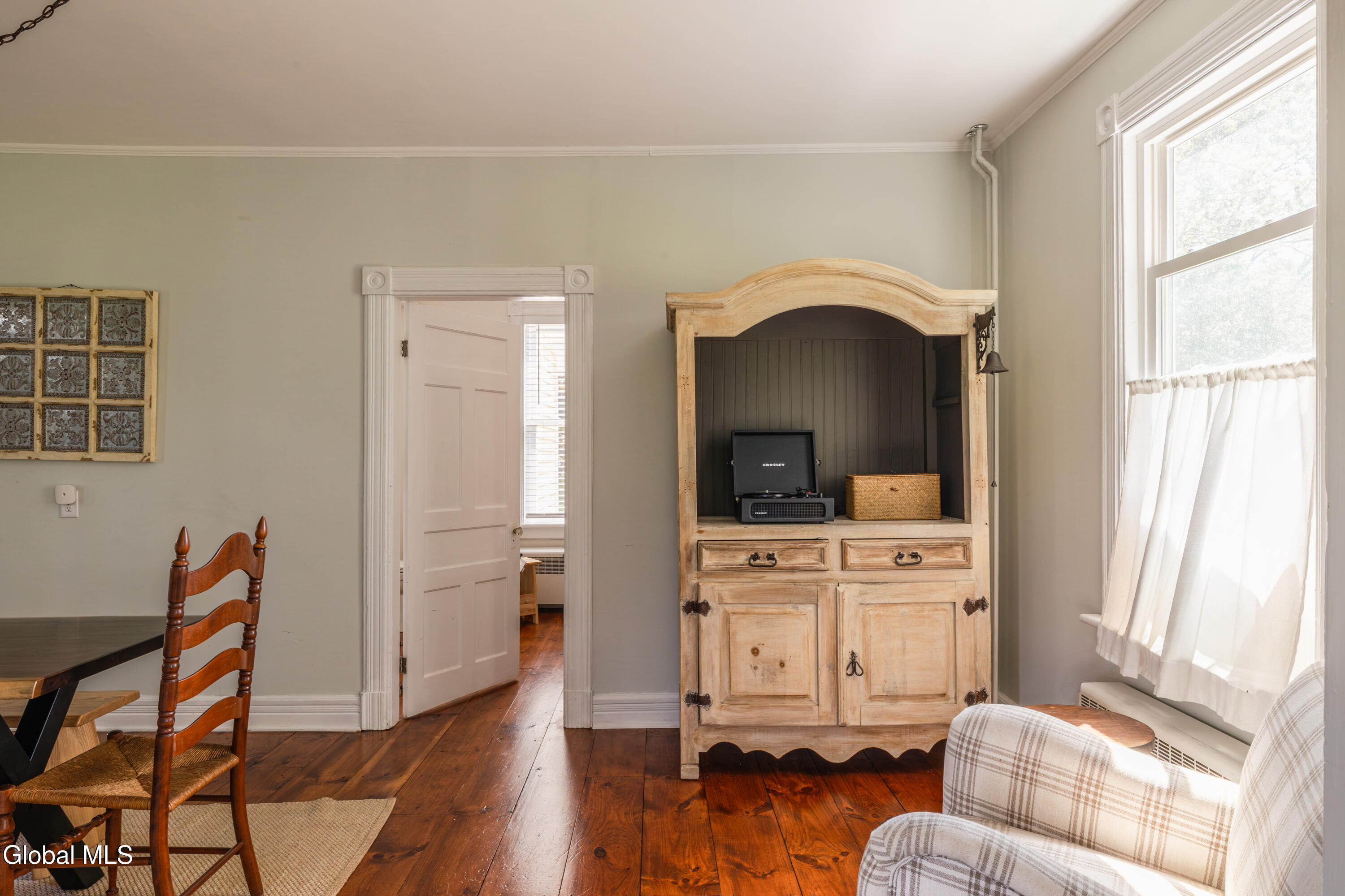 725 New York 66 Hudson NY 12534