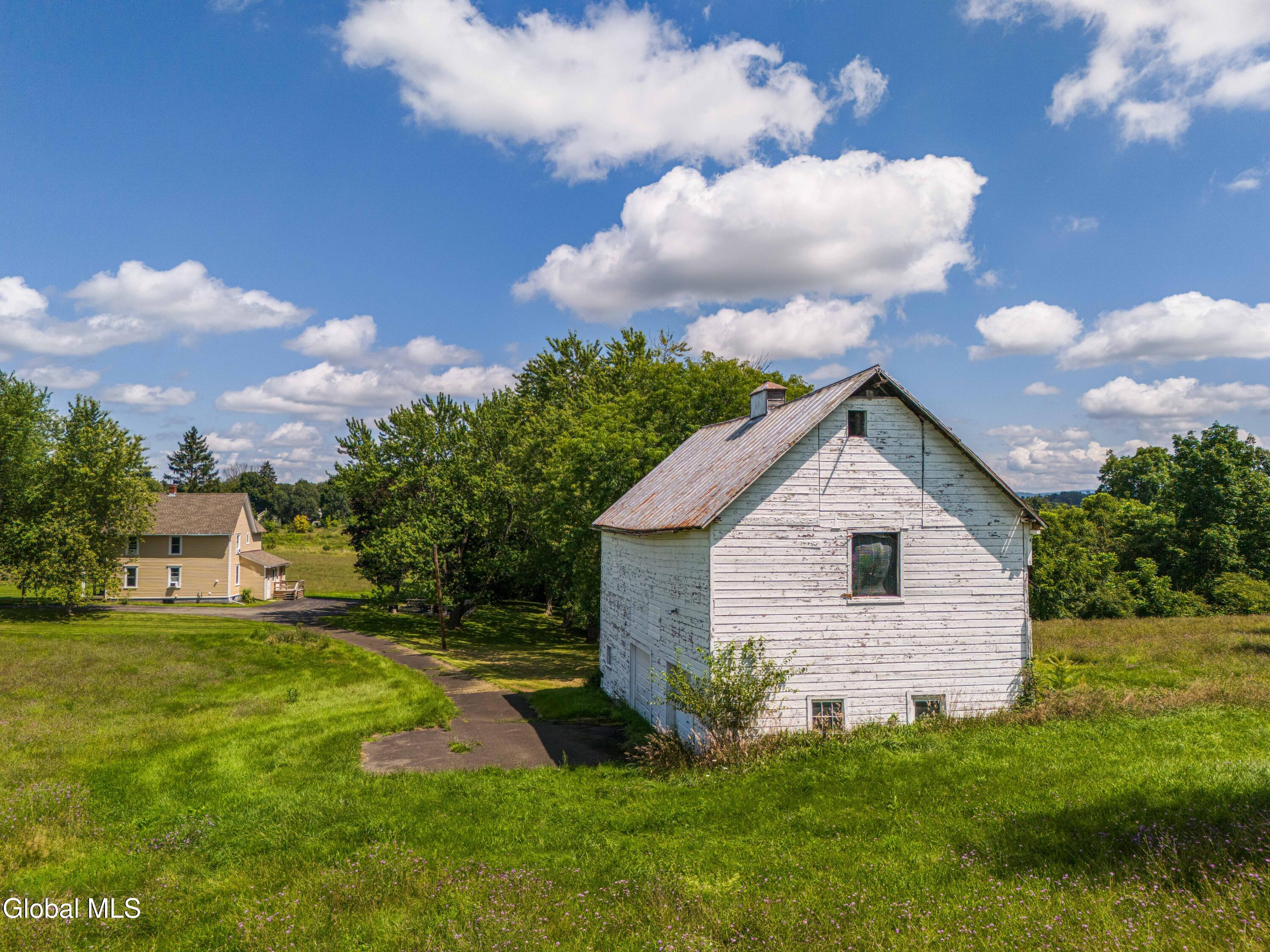 725 New York 66 Hudson NY 12534