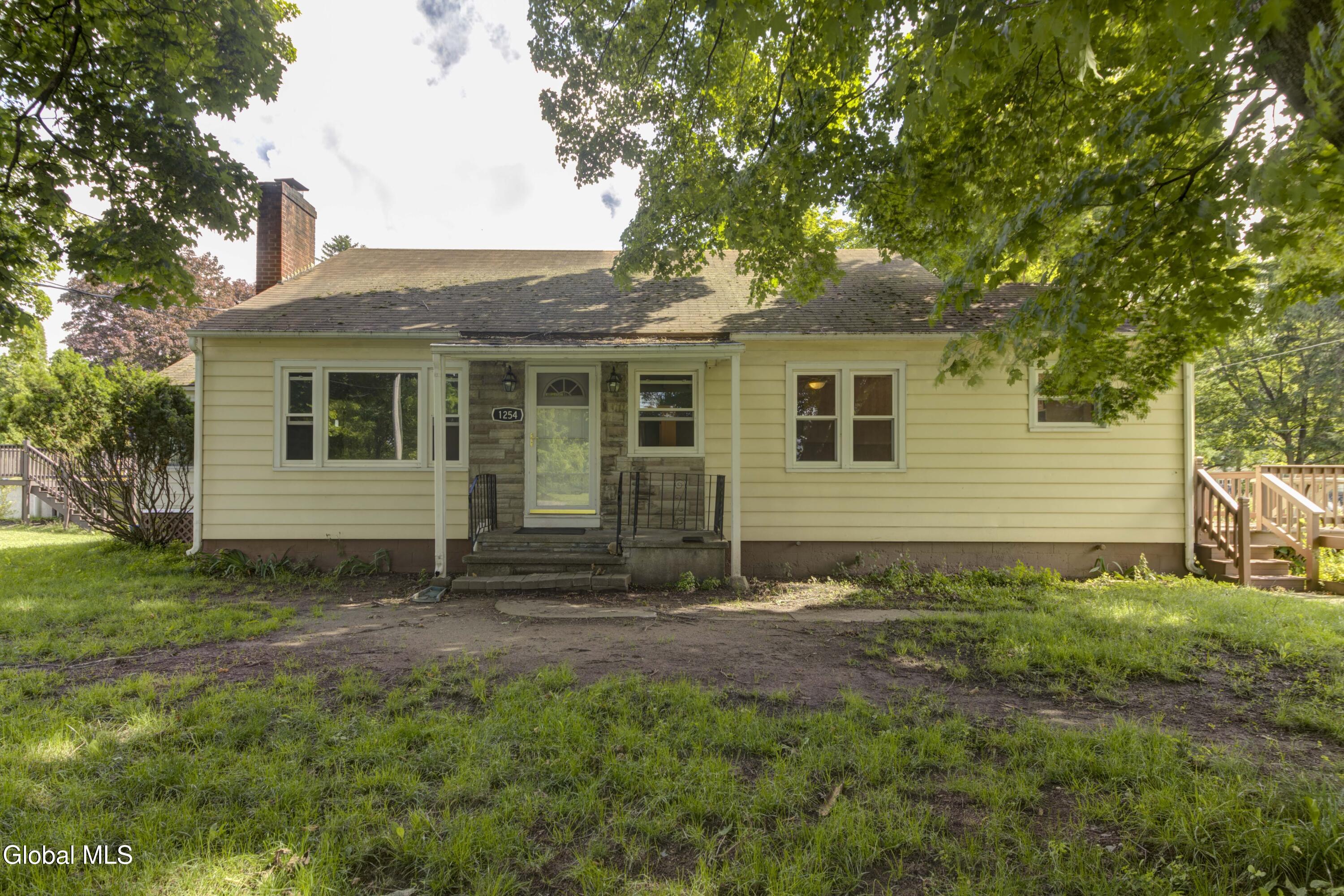 1254 Spring Avenue Wynantskill NY 12198