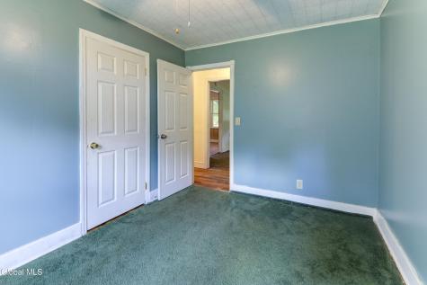 1254 Spring Avenue Wynantskill NY 12198