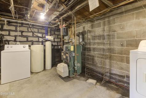 1254 Spring Avenue Wynantskill NY 12198
