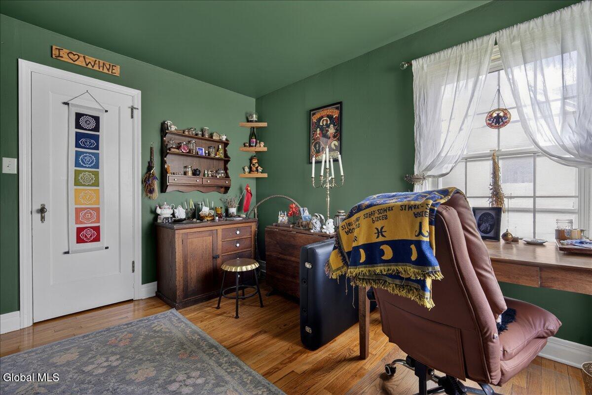 519 Elliott Street Schenectady NY 12302