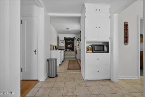 519 Elliott Street Schenectady NY 12302