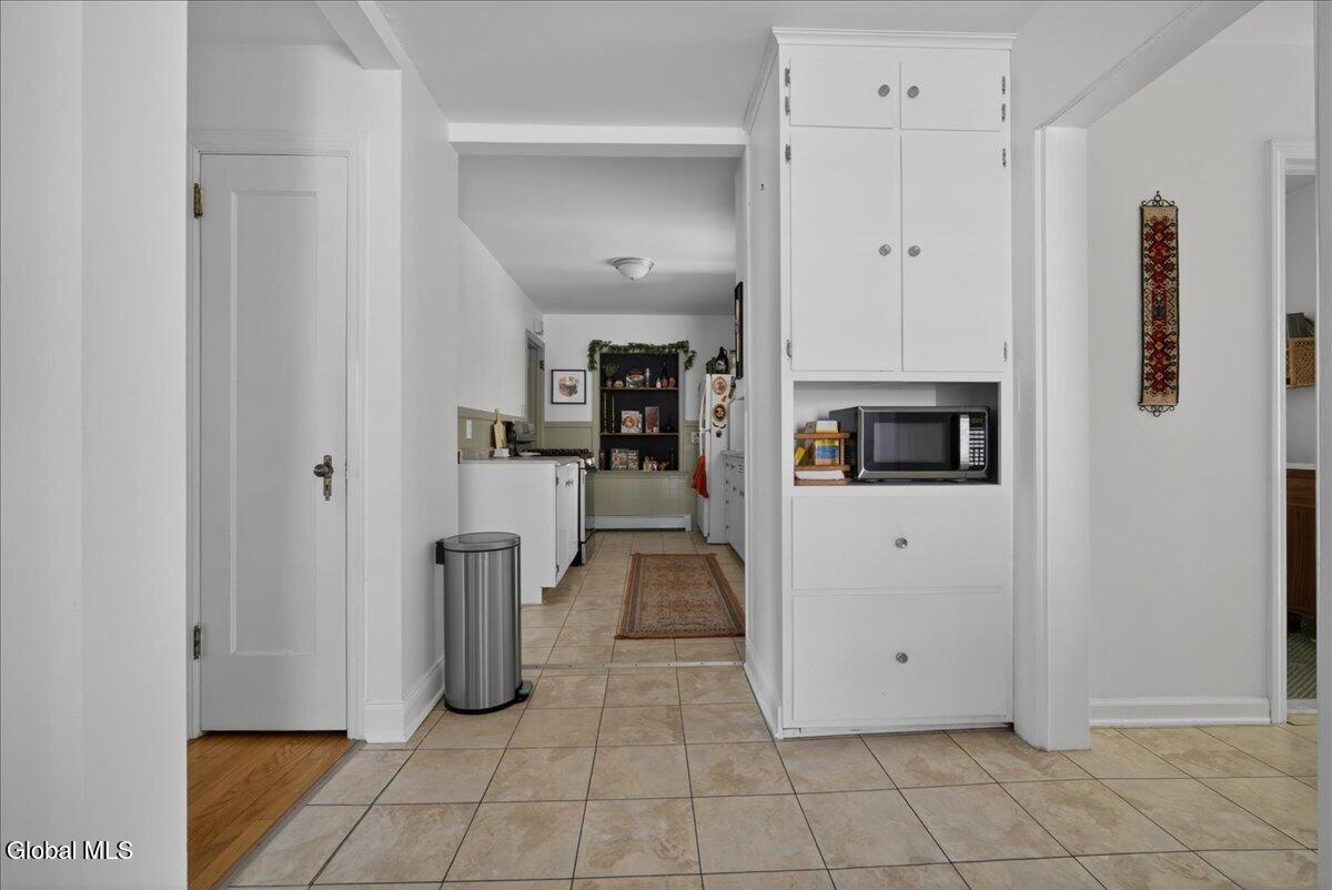 519 Elliott Street Schenectady NY 12302