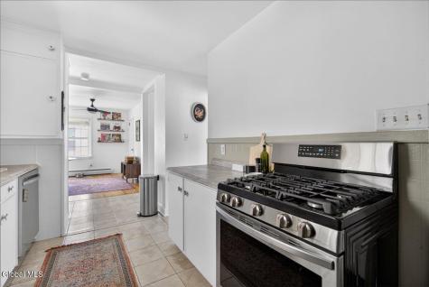 519 Elliott Street Schenectady NY 12302