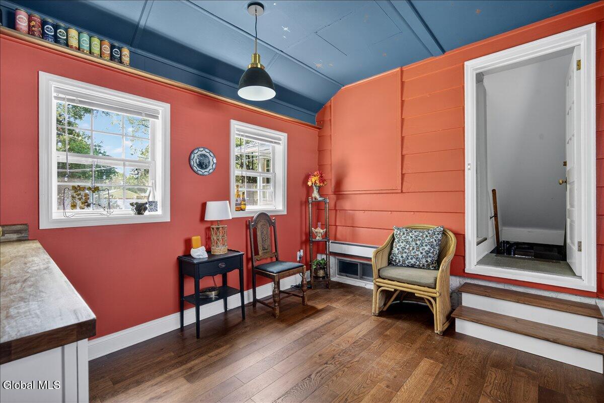 519 Elliott Street Schenectady NY 12302