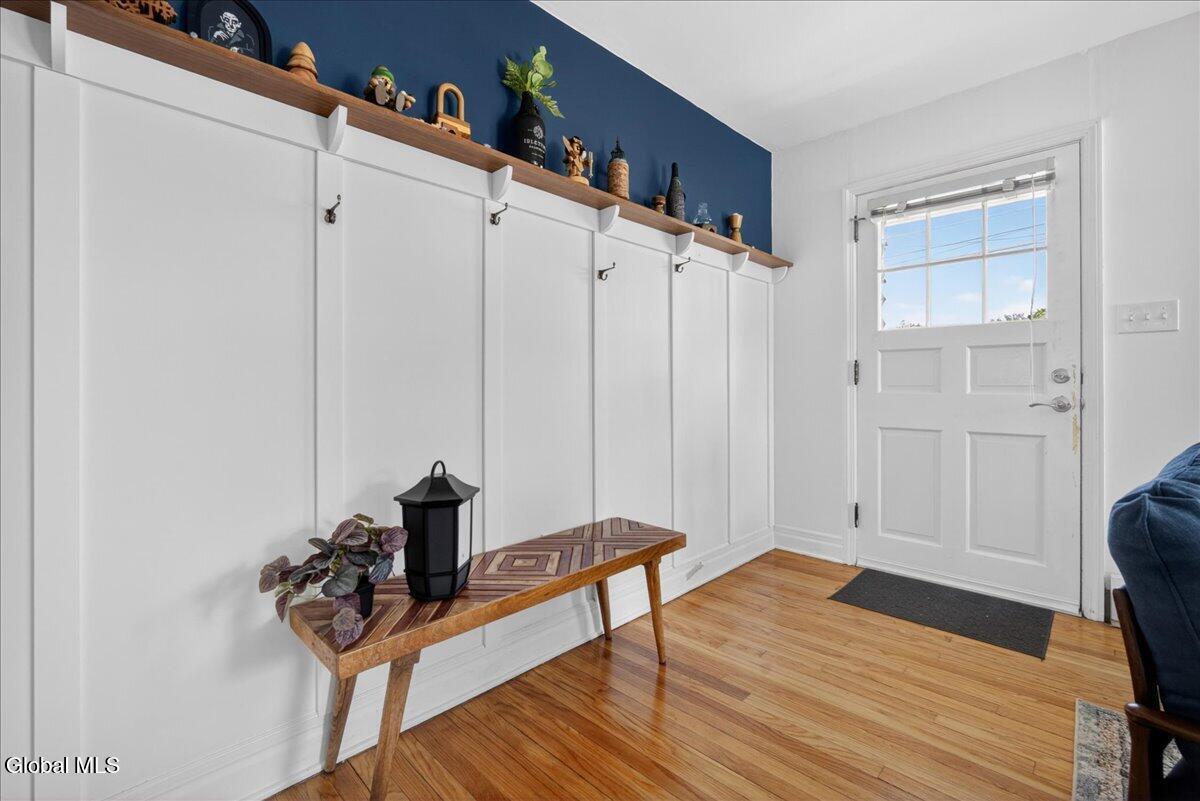 519 Elliott Street Schenectady NY 12302