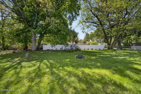519 Elliott Street Schenectady NY 12302