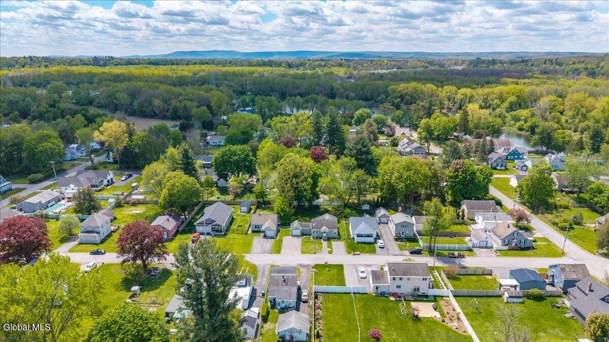 519 Elliott Street Schenectady NY 12302