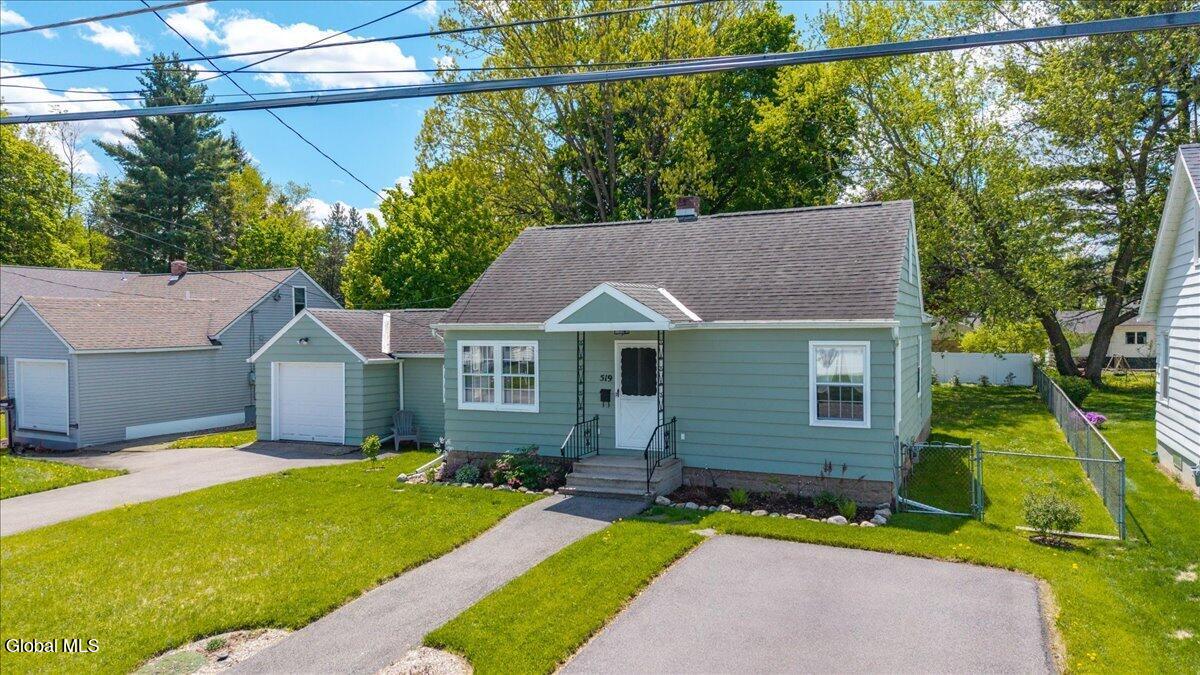 519 Elliott Street Schenectady NY 12302