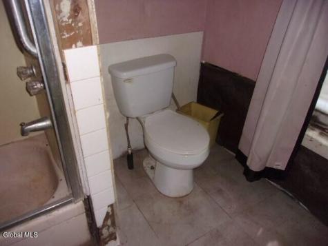 12 Delavan Avenue Middle Grove NY 12850