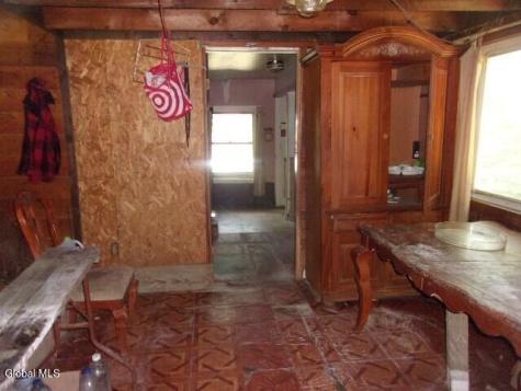 12 Delavan Avenue Middle Grove NY 12850