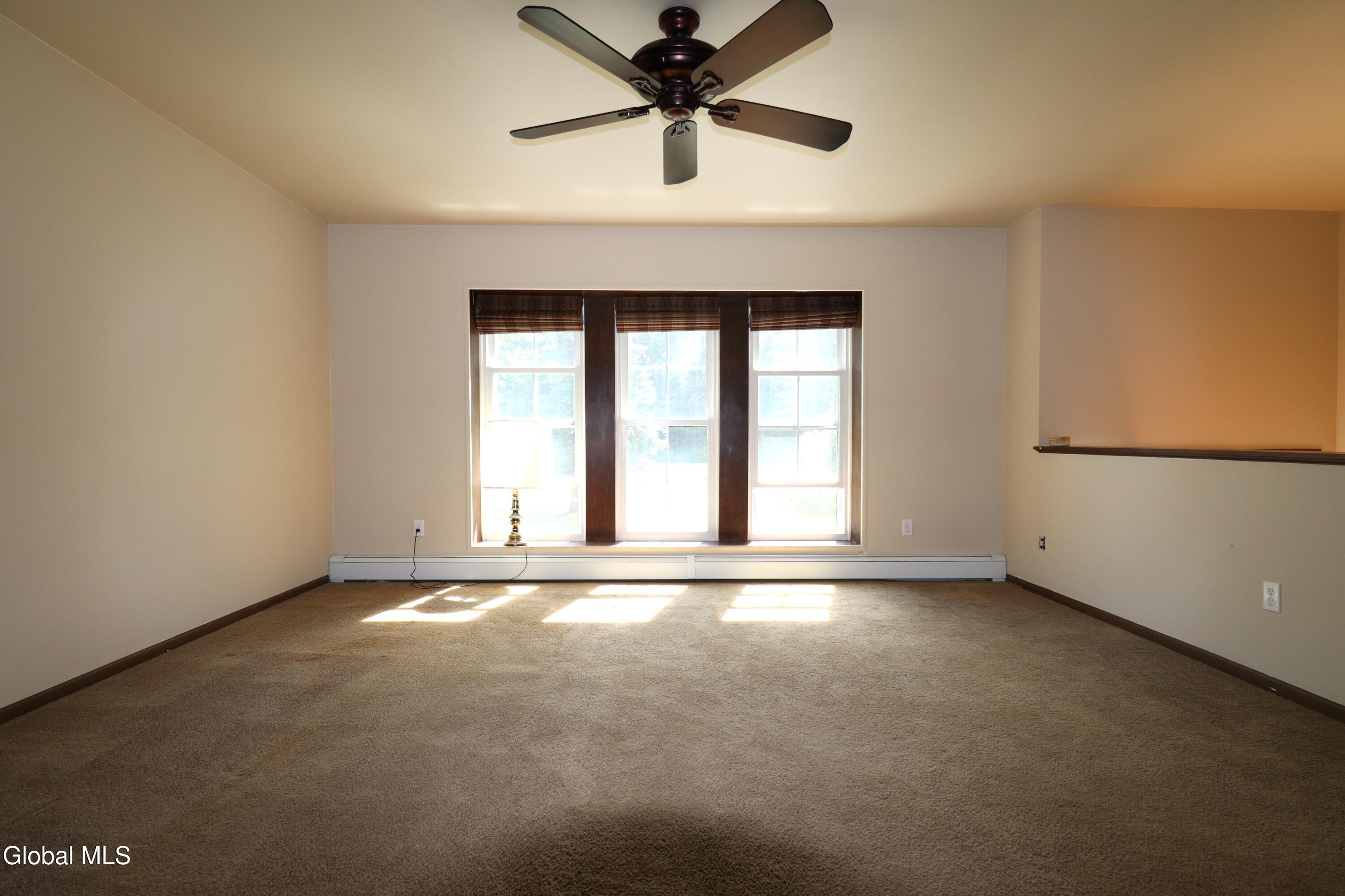 52 Biechman Road Ravena NY 12143