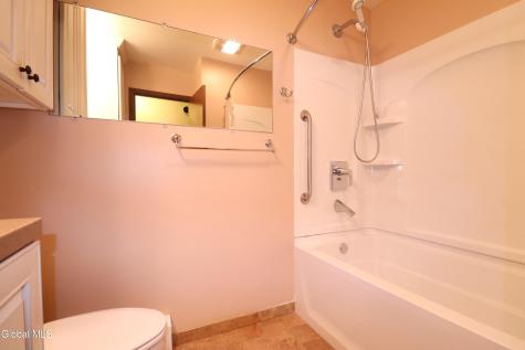 52 Biechman Road Ravena NY 12143
