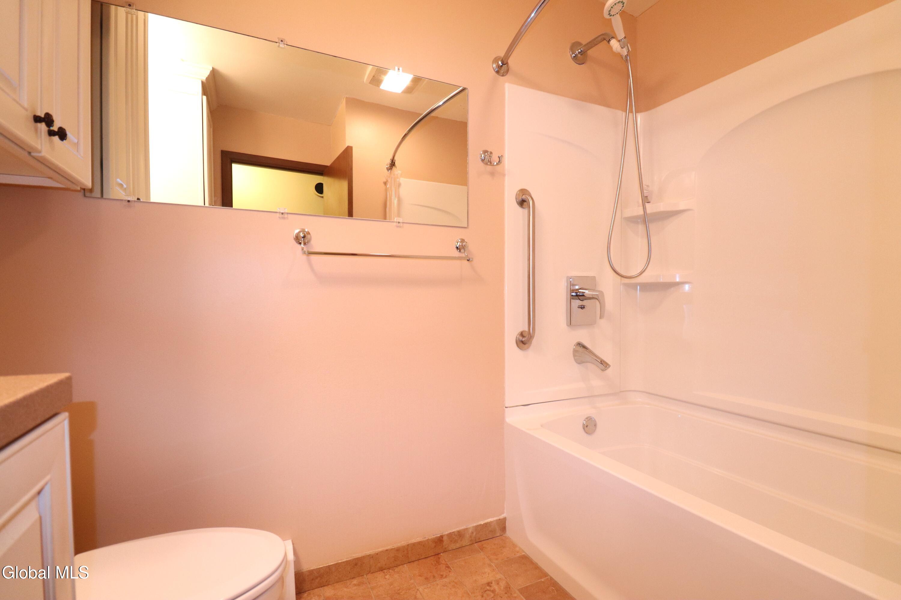 52 Biechman Road Ravena NY 12143