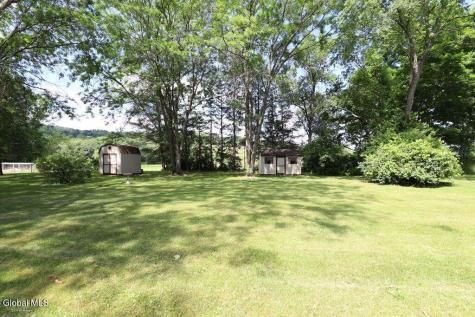 52 Biechman Road Ravena NY 12143