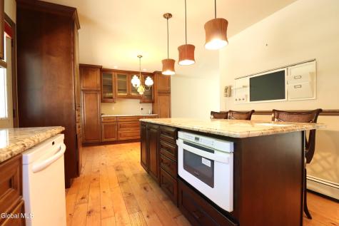 52 Biechman Road Ravena NY 12143