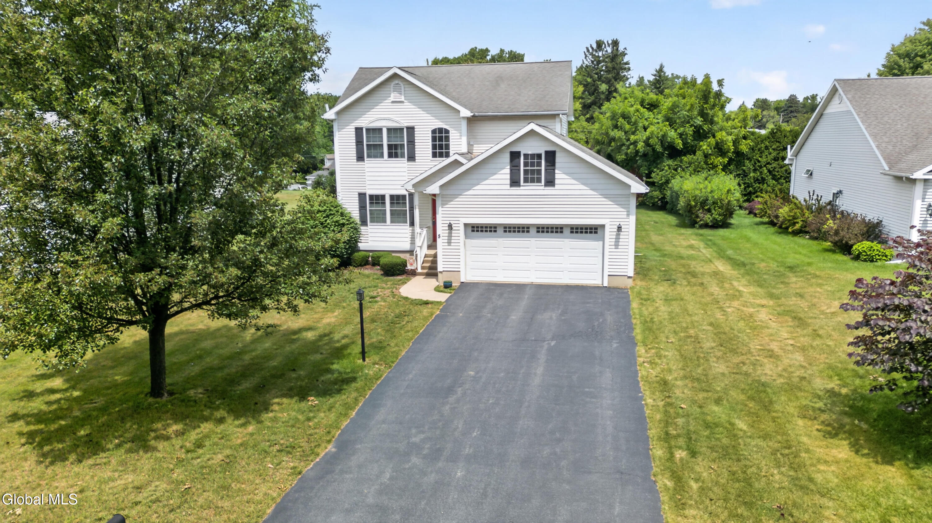 5 Carriage Way Waterford NY 12188