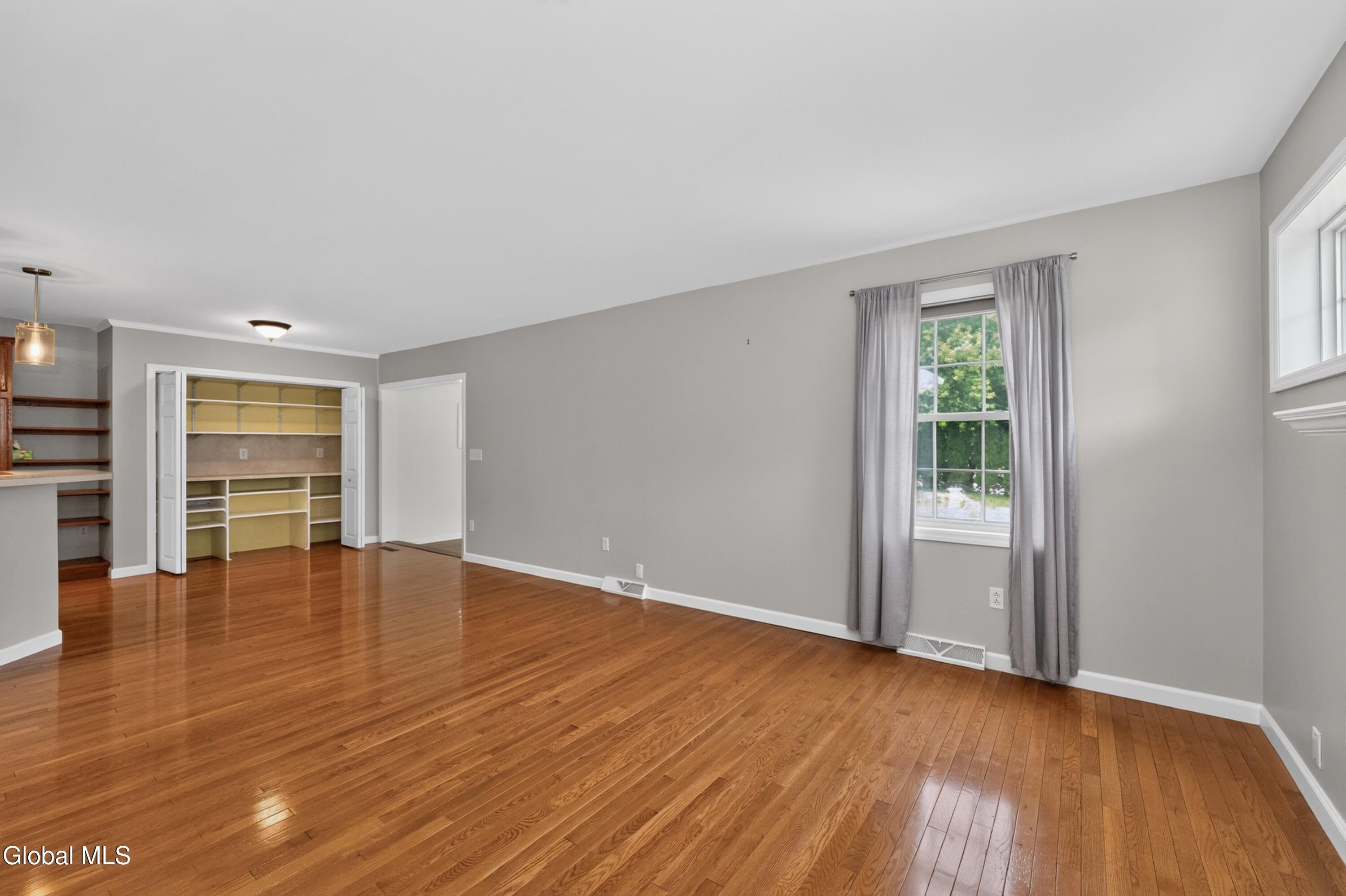 5 Carriage Way Waterford NY 12188