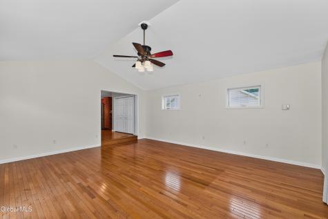 5 Carriage Way Waterford NY 12188