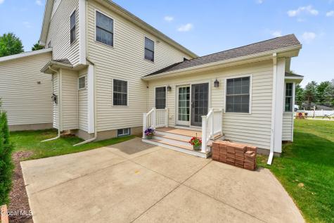 5 Carriage Way Waterford NY 12188